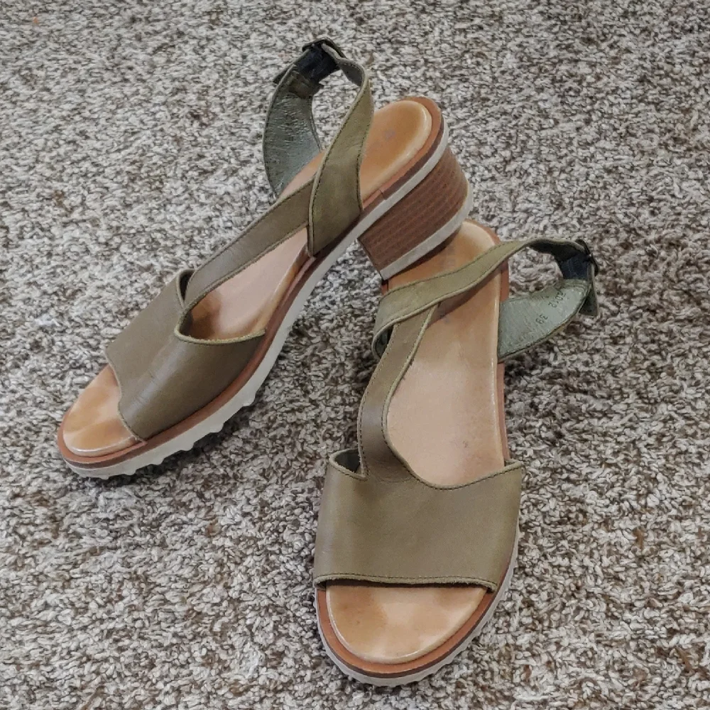 El Naturalista Olive Green Low Heel Women's Sandals Size 38